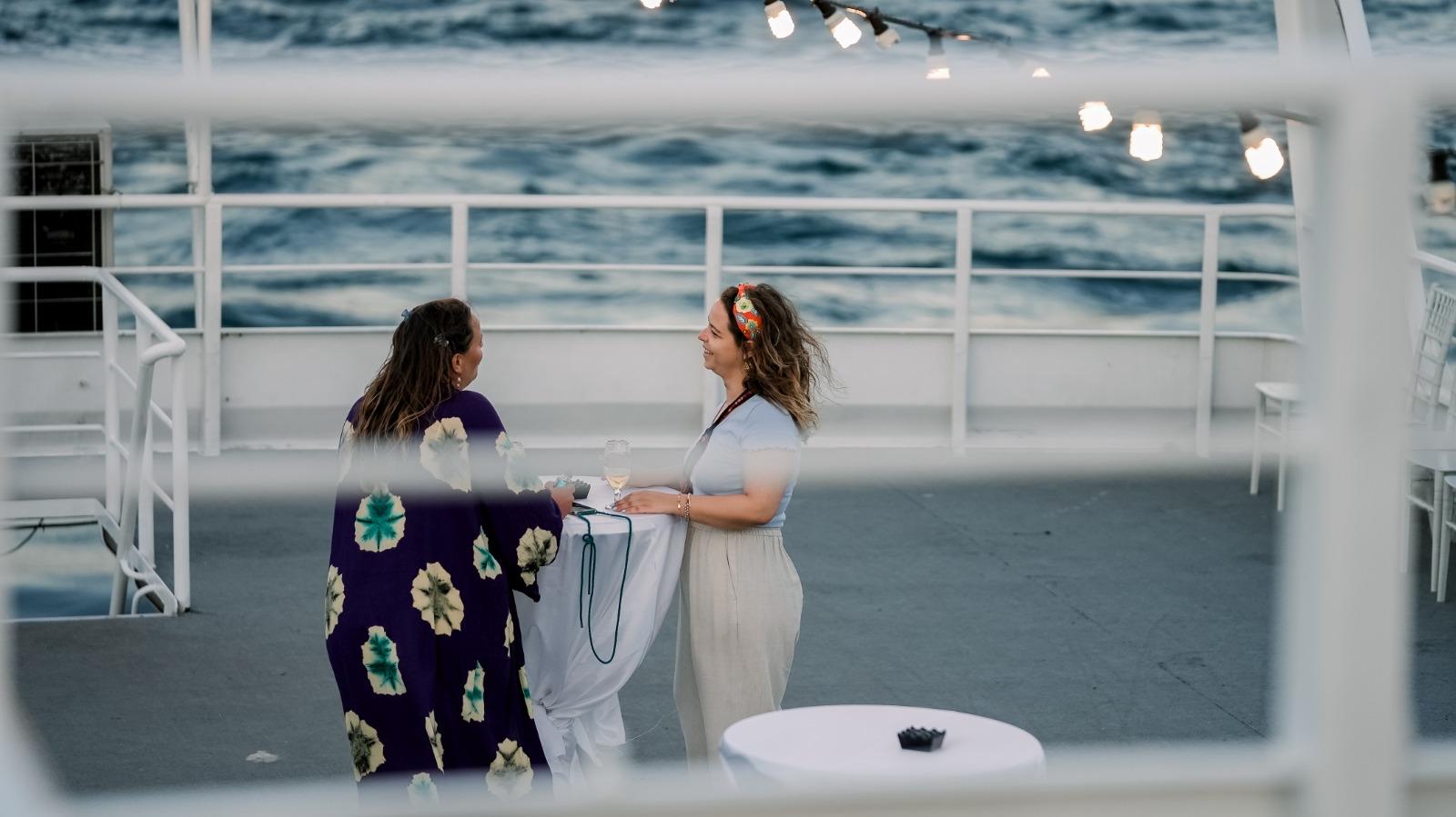 VIP PRİVATE TABLE WİTH ALCOHOL + Pick up&Drop off